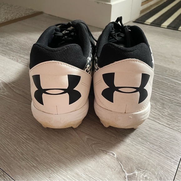 Under Armour Men’s Baseball Softball Cleats Athletic Sports Shoes Size 13 - Picture 4 of 7